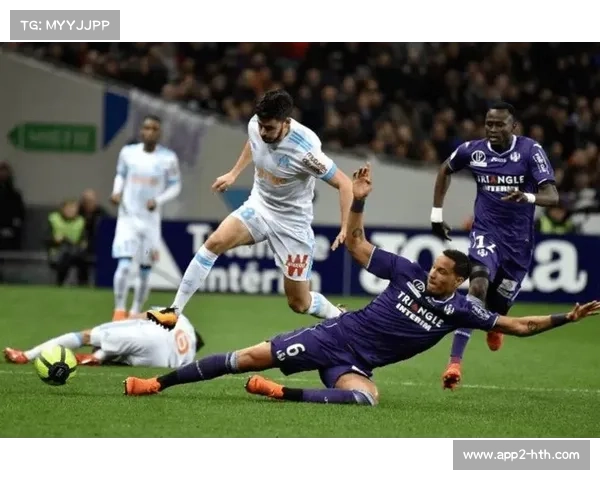 图卢兹主力左边卫梅塔里耶伤缺，影响防守完整性